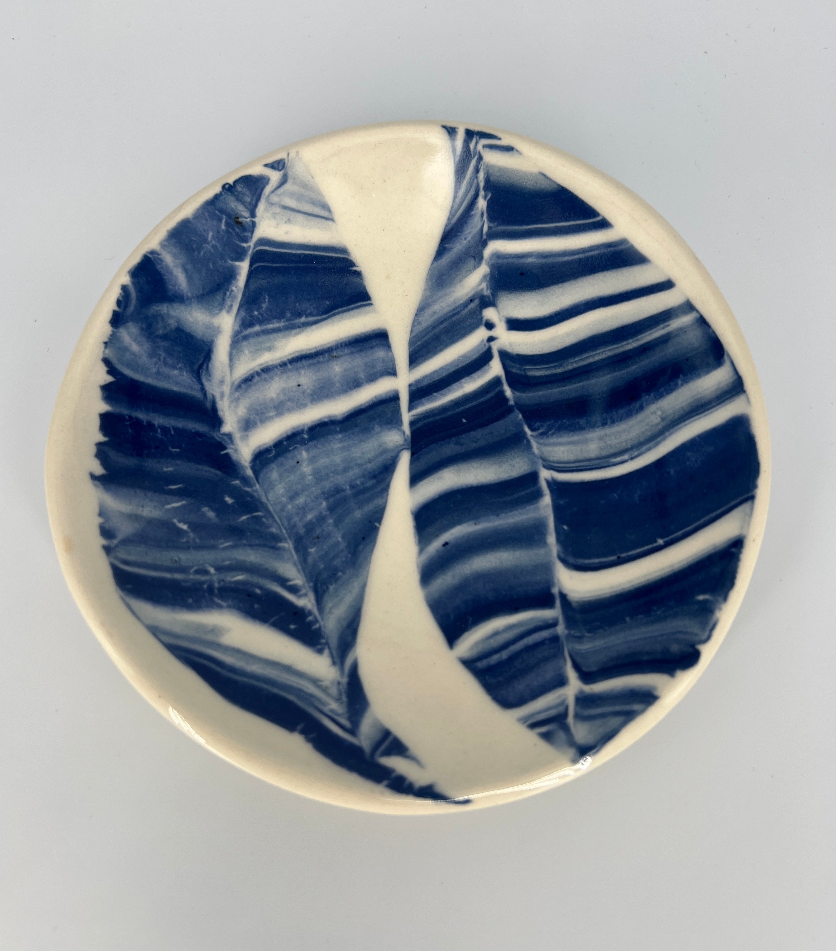 Round Double Feather Dish by Katy Bradshaw David